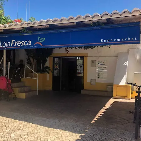 157, Pedras D'el Rei *