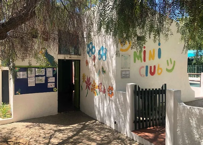 157, Pedras D'el Rei Tavira